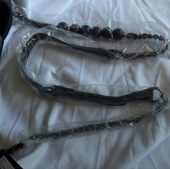 NWT Badgley Mischka Hinge Closure Clutch/Strap Bag - Picture 7 of 13